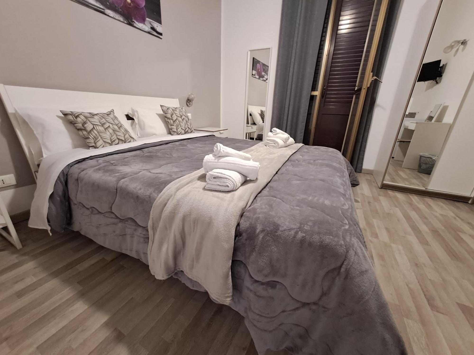 Bedroom La Stazione Palermo Exterior photo